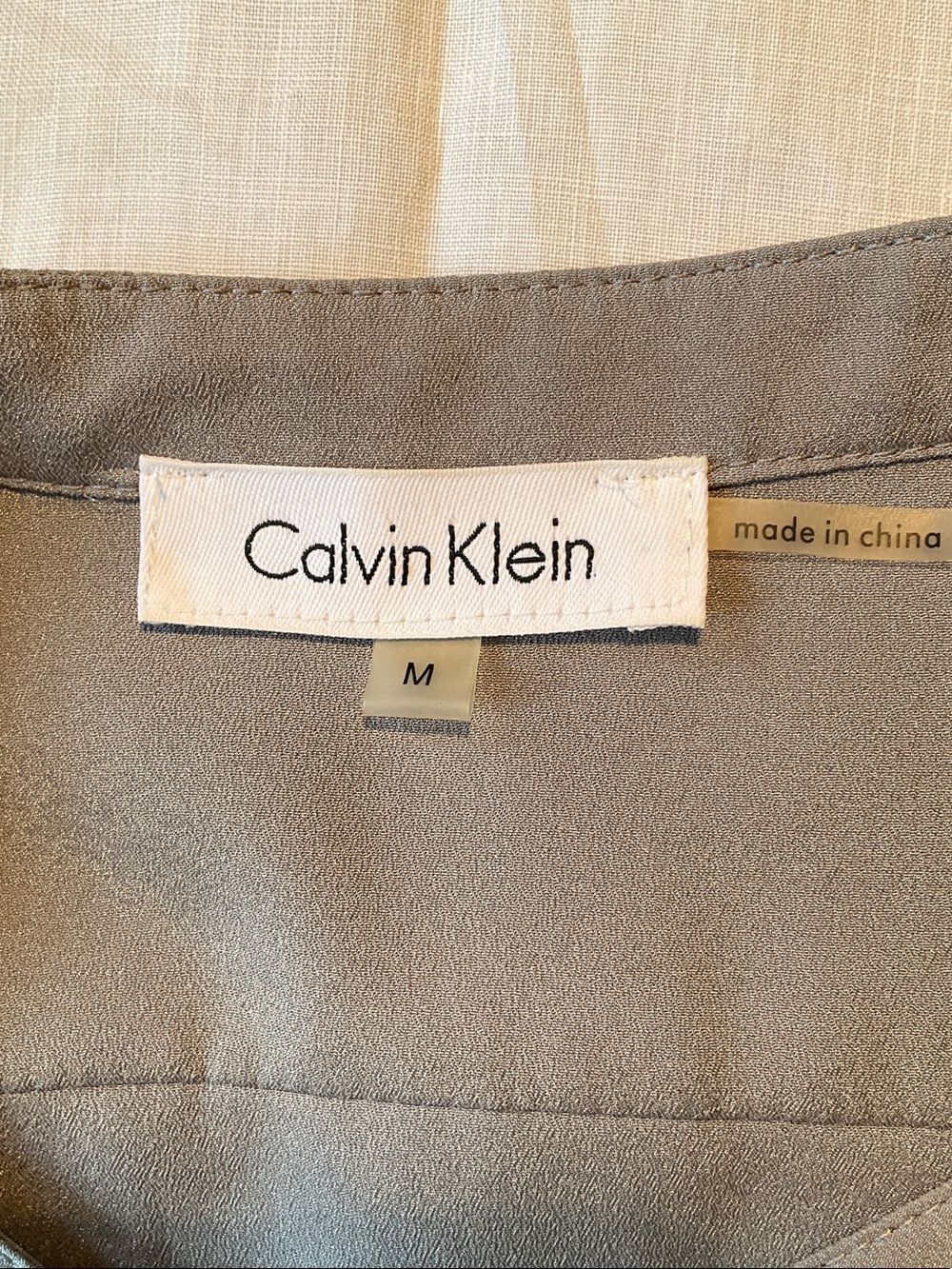 Calvin Klein Gray Button-Front Shirt. - Picture 2 of 8